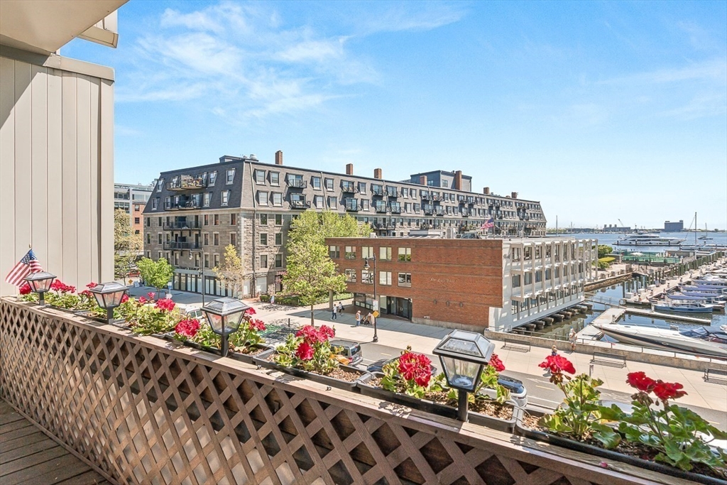 63 Atlantic Ave # 4A, Boston Unit: 4A