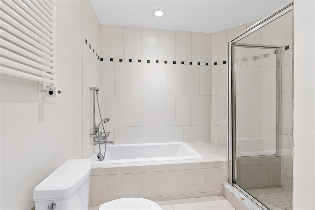 25 Channel Center Unit: PH204