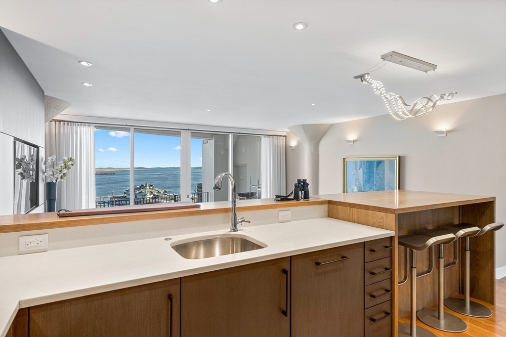 63 Atlantic Ave # 9B