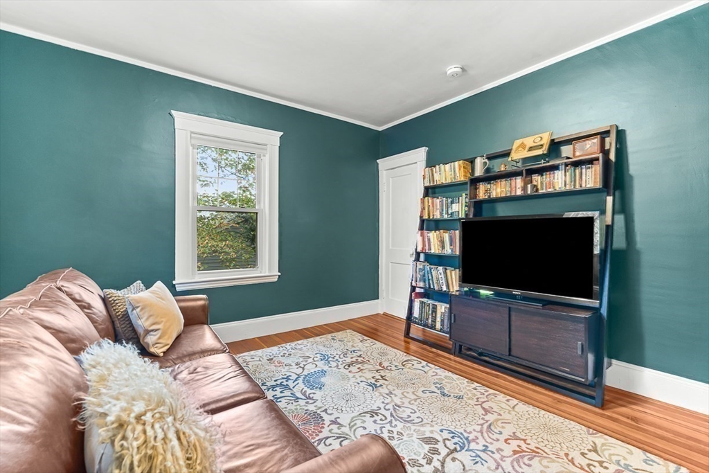 55 Redlands Road