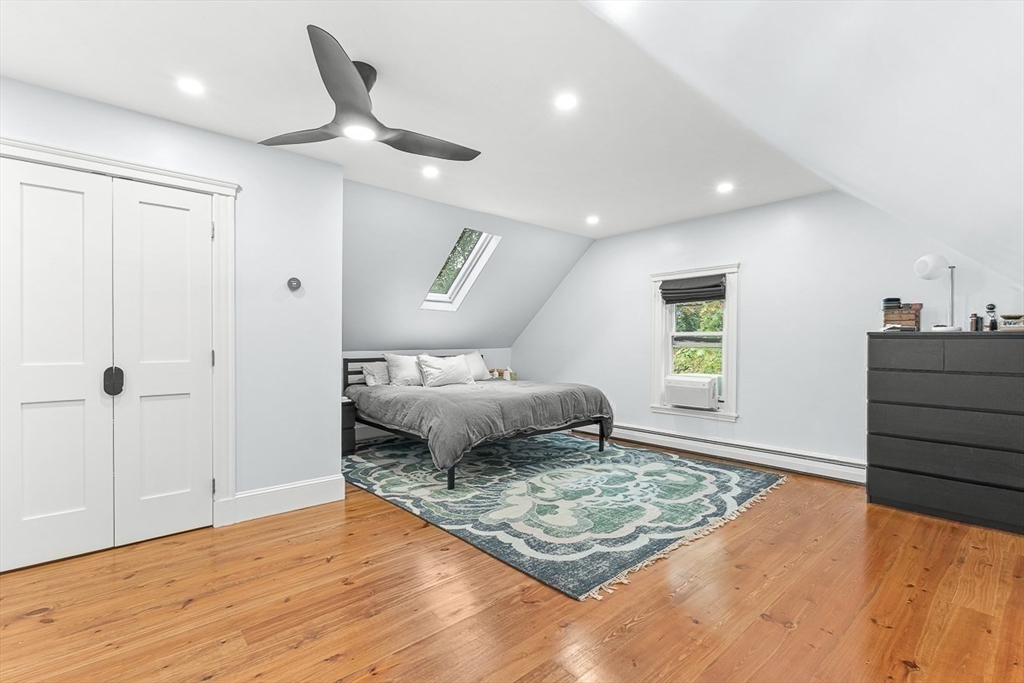 55 Redlands Road