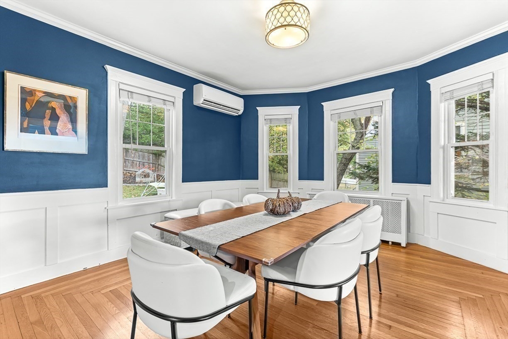 55 Redlands Road