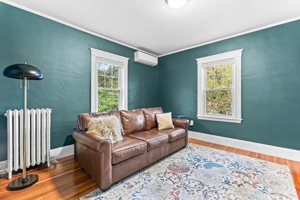 55 Redlands Road