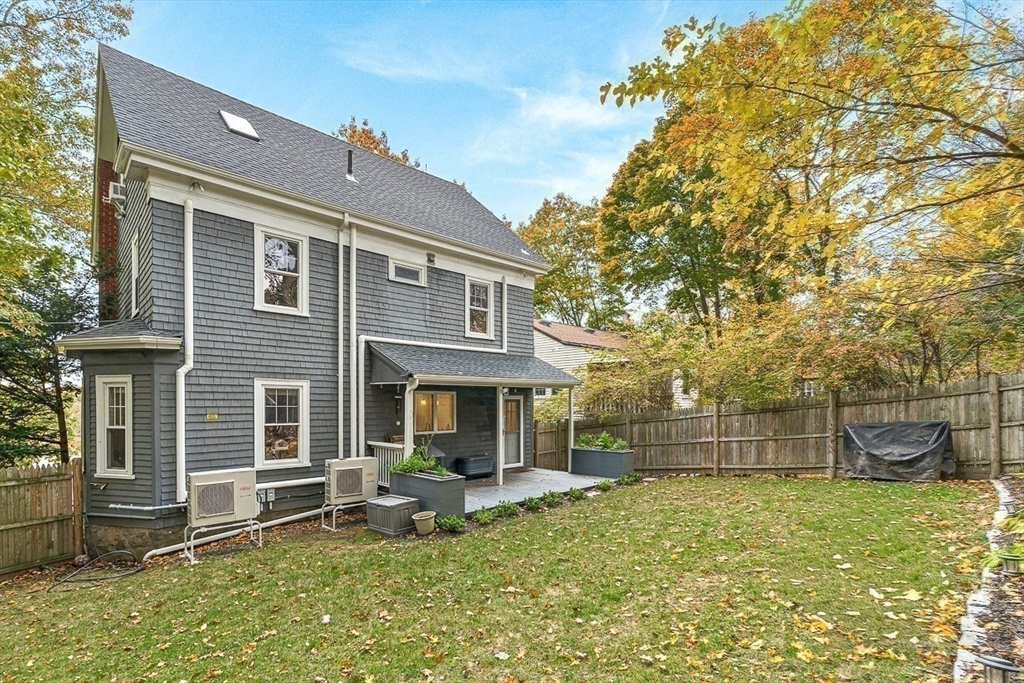 55 Redlands Road