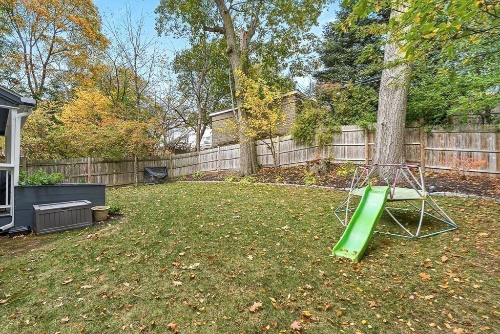 55 Redlands Road