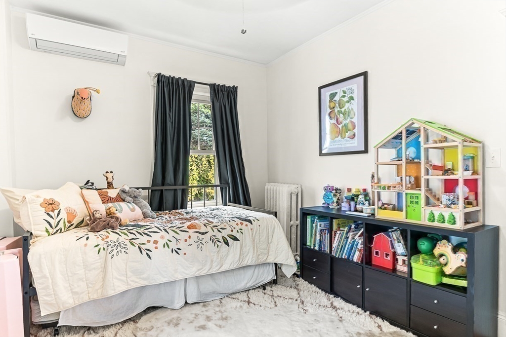 55 Redlands Road