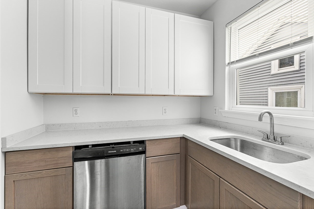 18 St. Clair Street # 2