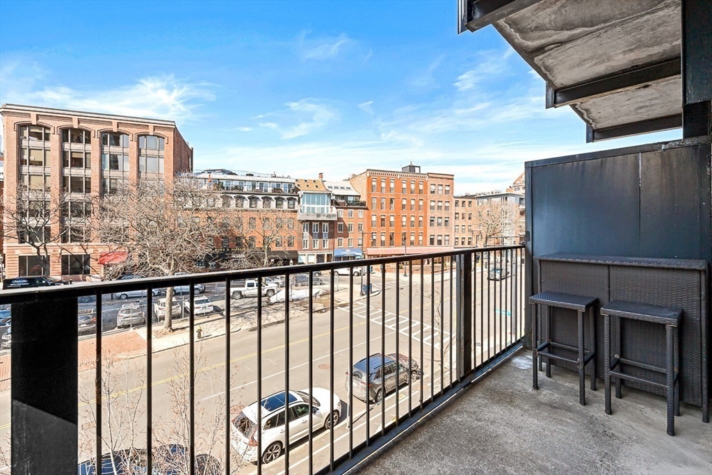 28 Atlantic Ave # 314