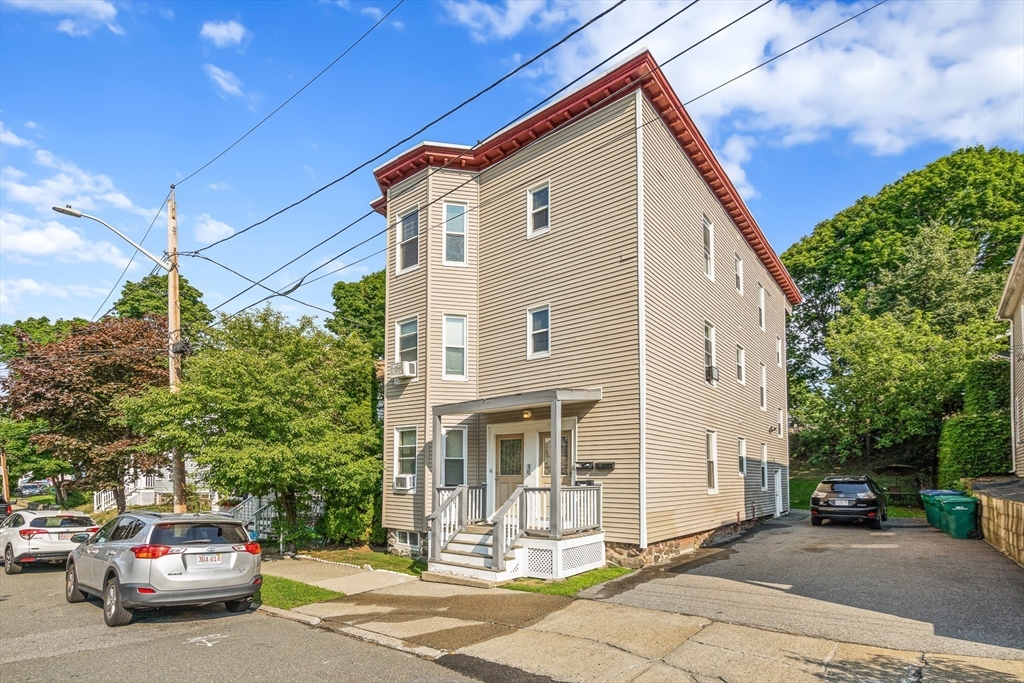 18 St. Clair Street # 3