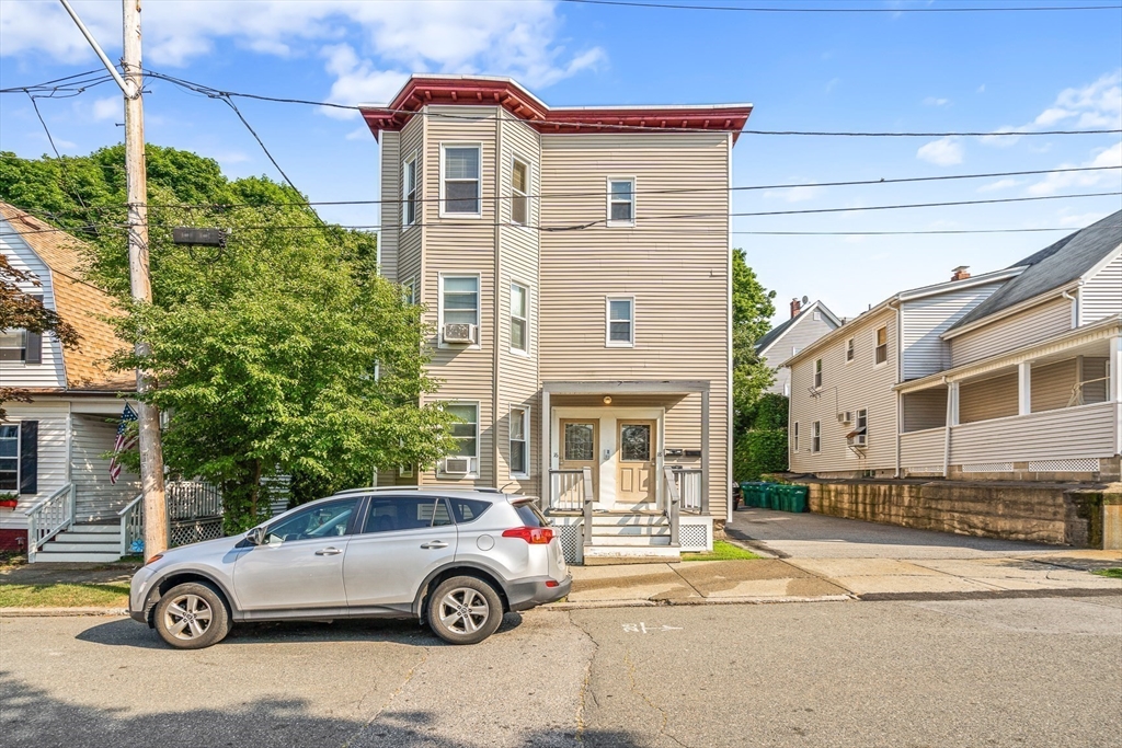 18 St. Clair Street # 3