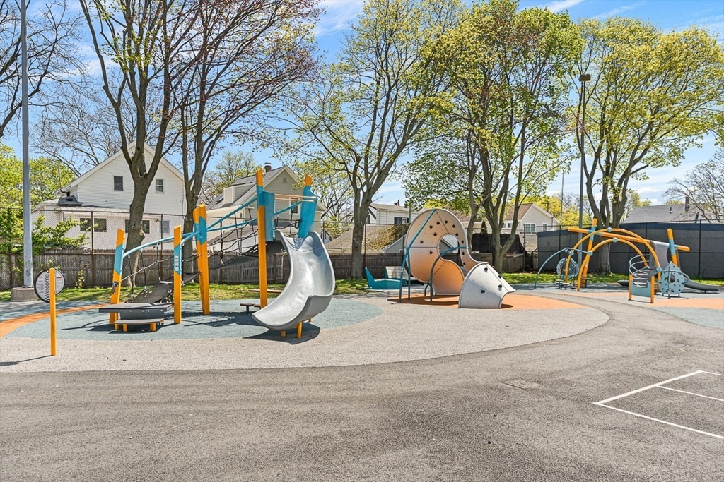 18 St. Clair Street # 3