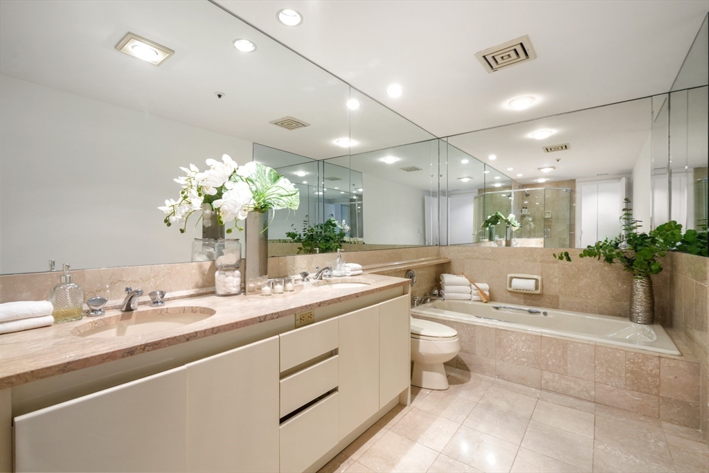 10 Rowes Wharf # 1201