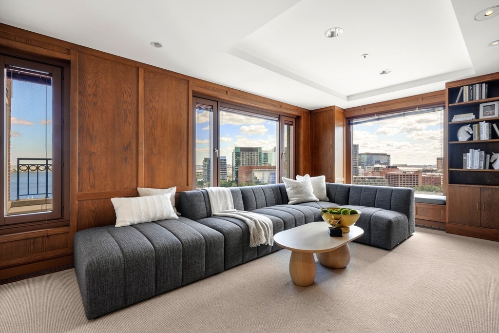 10 Rowes Wharf # 1201