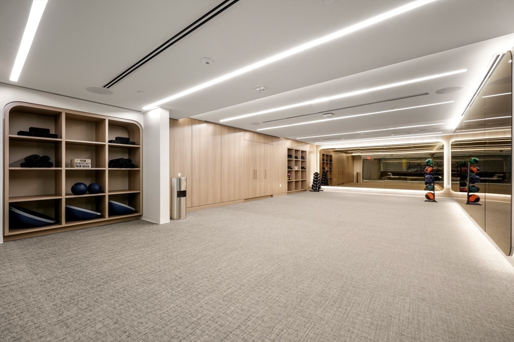 10 Rowes Wharf # 1201