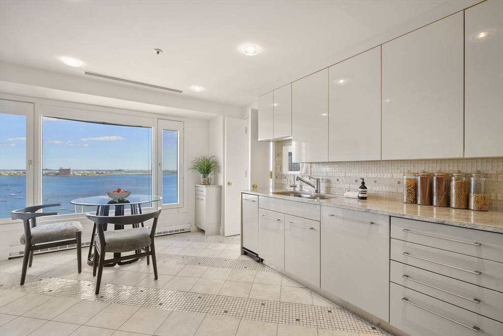 10 Rowes Wharf # 1201