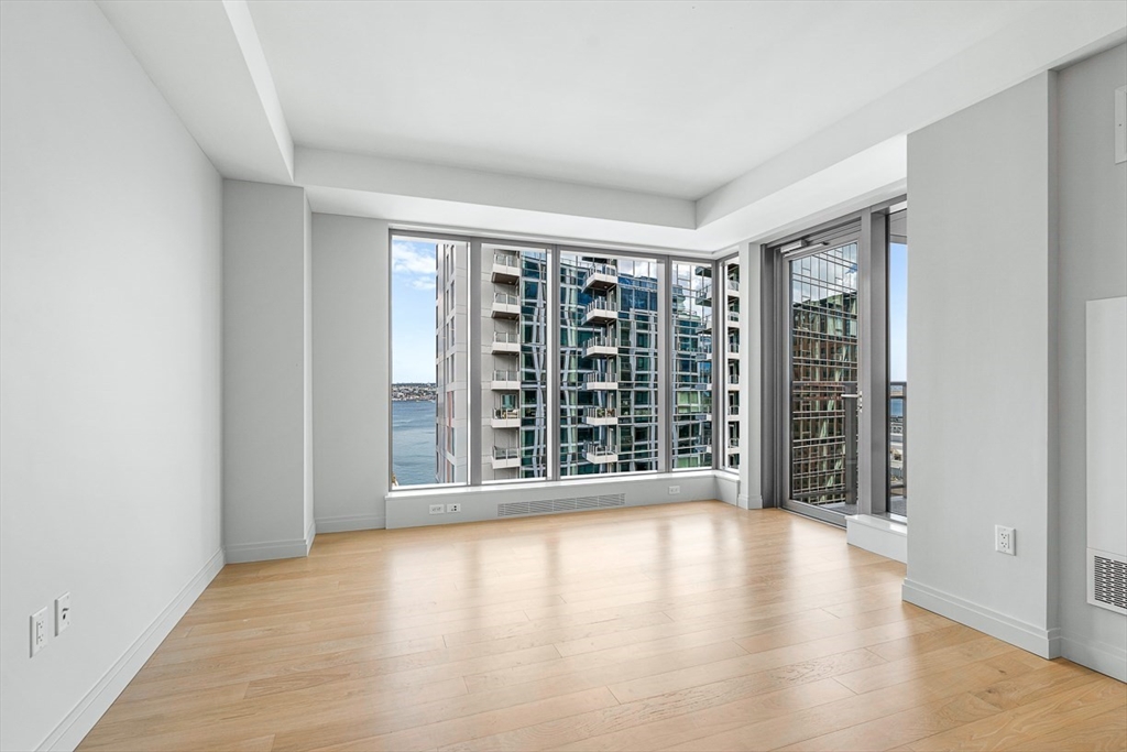 133 Seaport Blvd # 1516