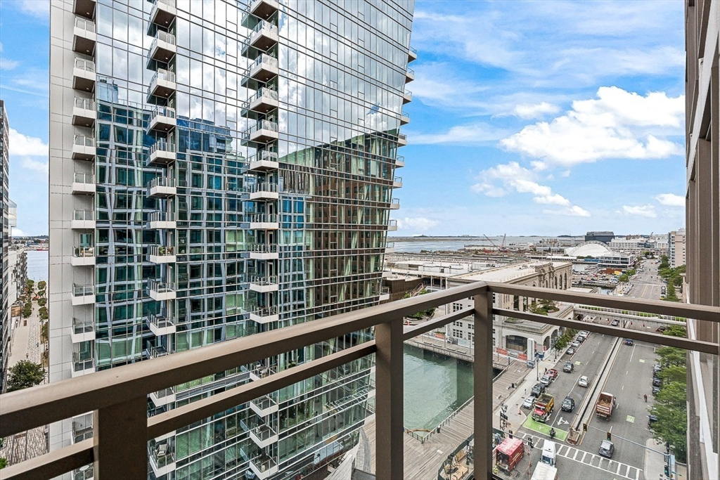 133 Seaport Blvd # 1516