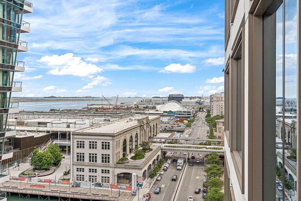 133 Seaport Blvd # 1516