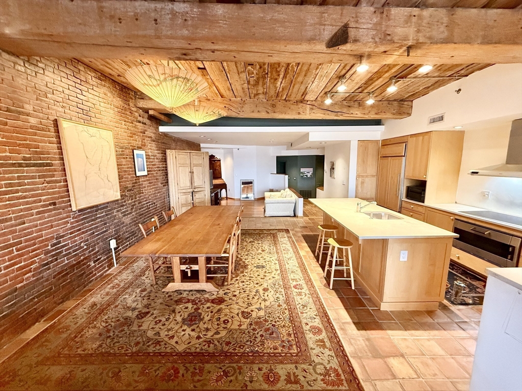 120 Fulton Street # D Unit: 5 C & D