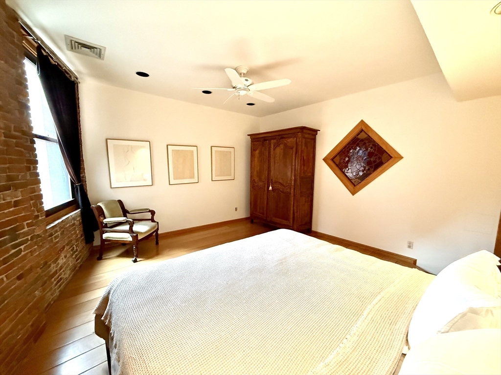 120 Fulton Street # D Unit: 5 C & D