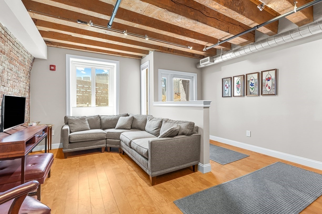 56 Commercial Wharf # 56