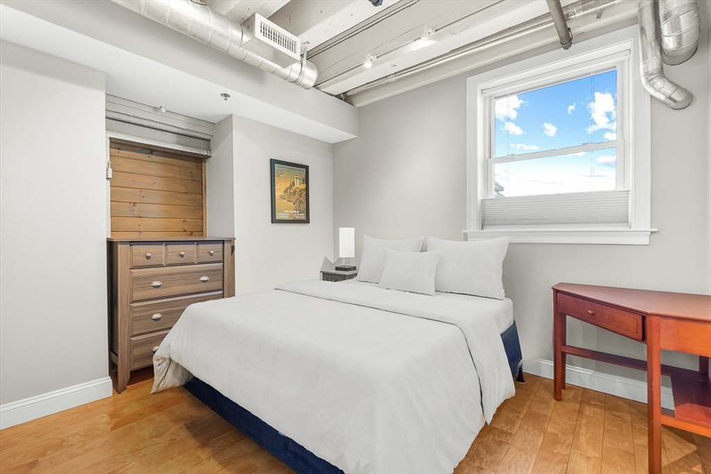 56 Commercial Wharf # 56