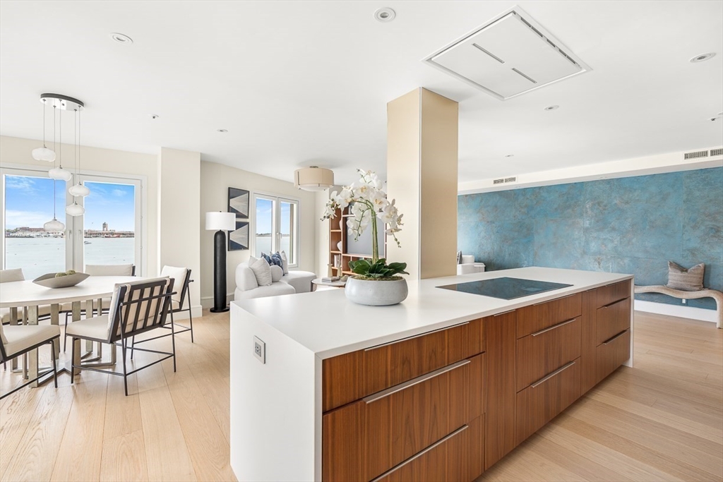20 Rowes Wharf # 309
