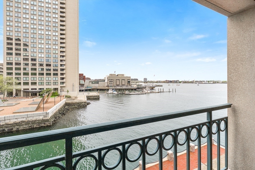 20 Rowes Wharf # 309
