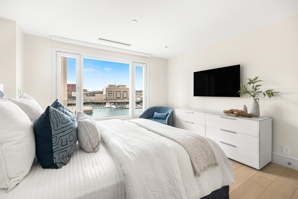 20 Rowes Wharf # 309