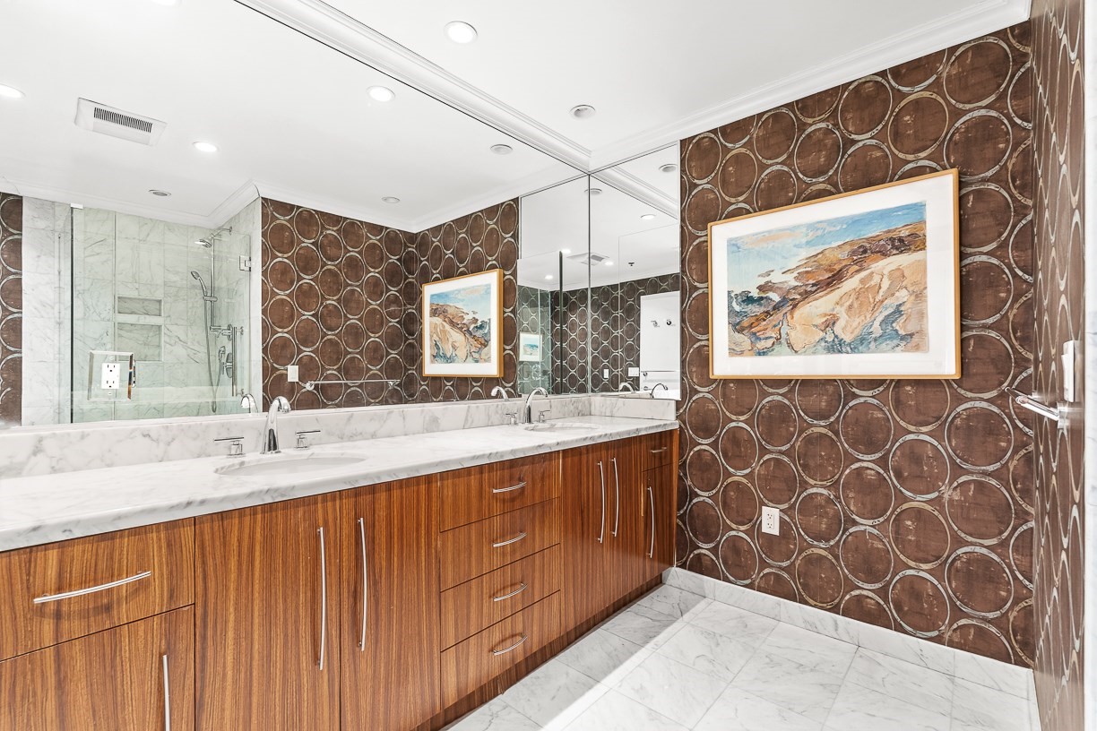 40 Battery St # 306