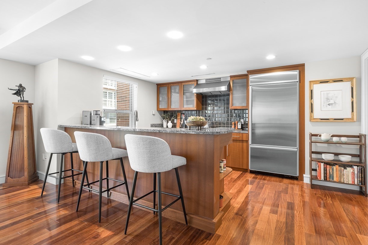 4 Battery Wharf # 4302