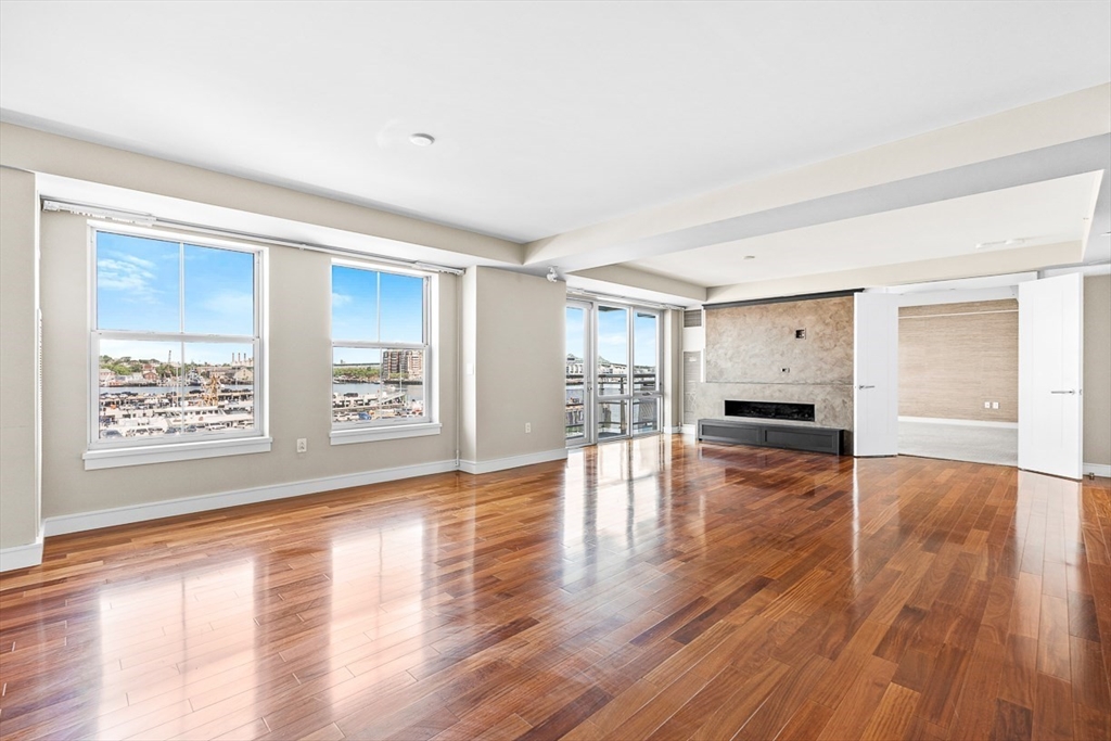 3 Battery Wharf # 3407