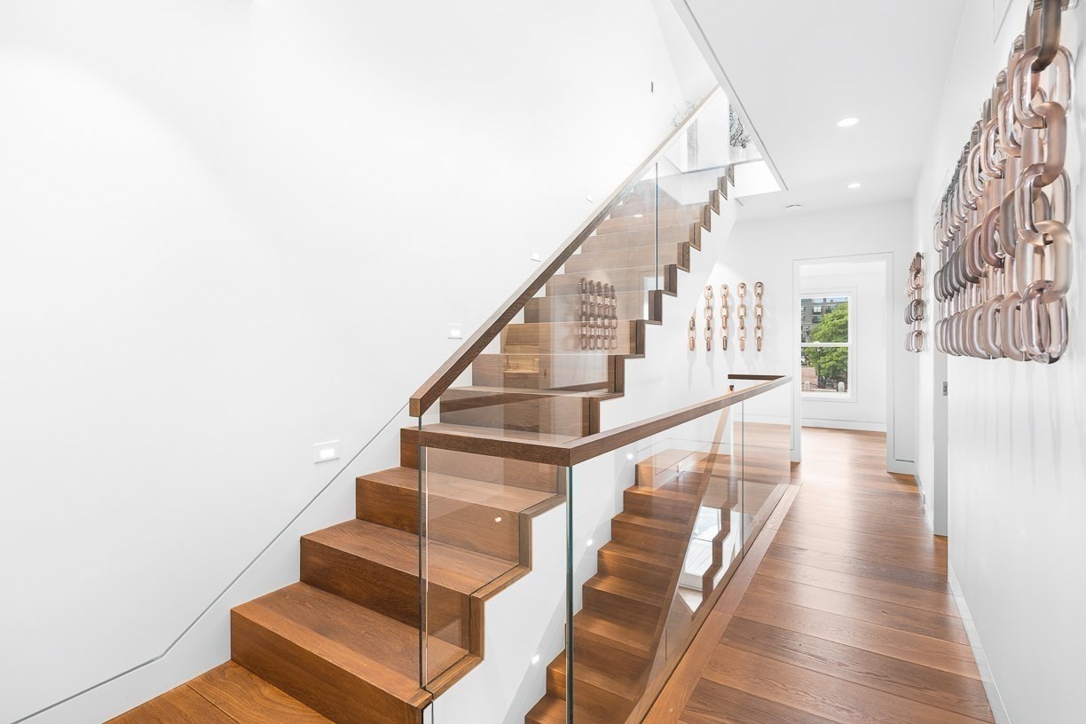 15 Union Wharf # 15
