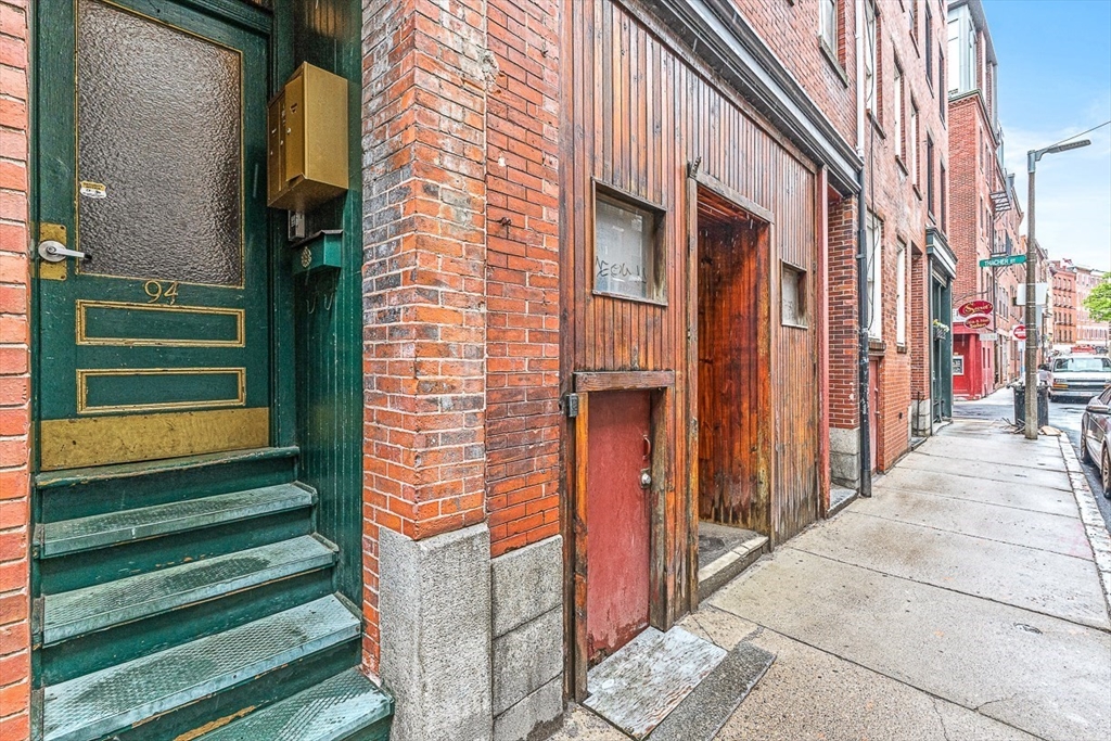 94 Prince Street # 3