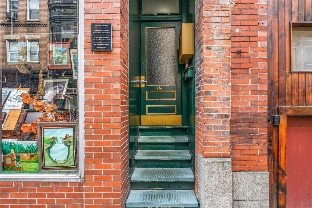94 Prince Street # 3
