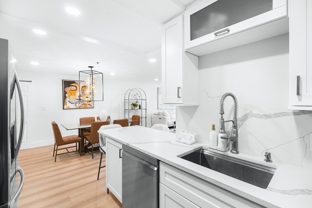 357 Commercial St # 206