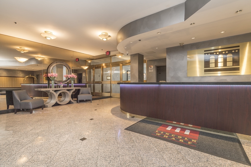 357 Commercial Street # 418