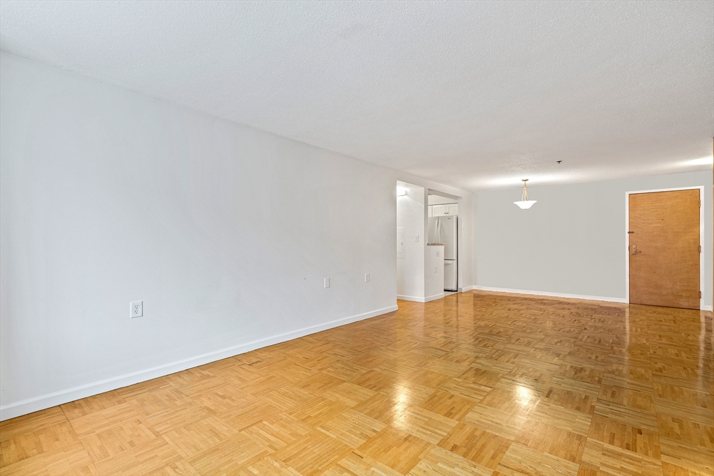 357 Commercial Street # 418