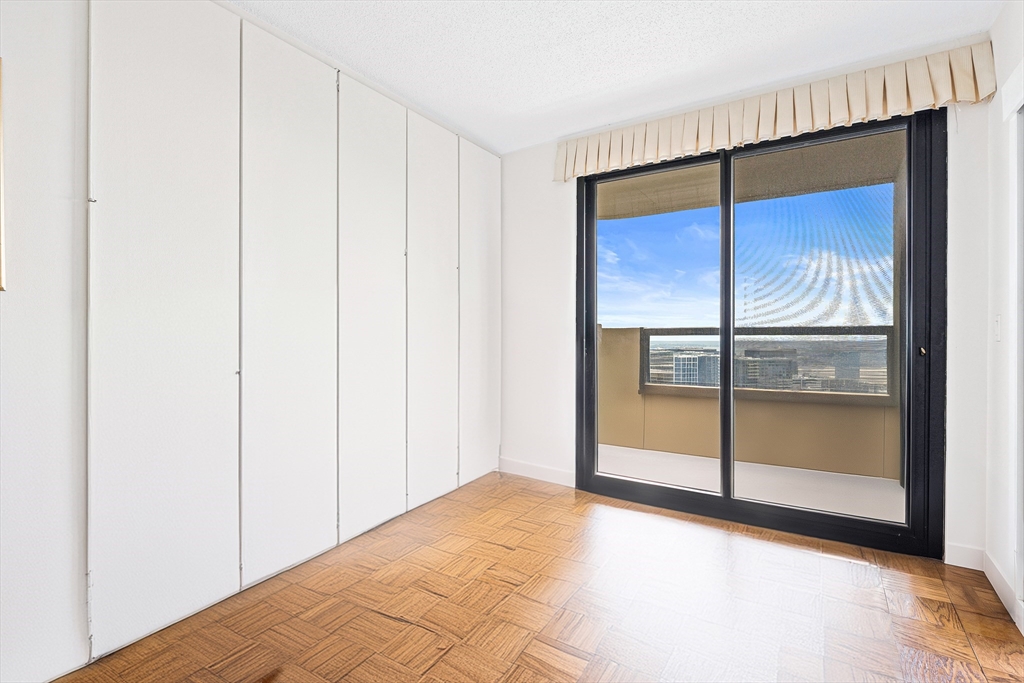 85 East India Row # 36C
