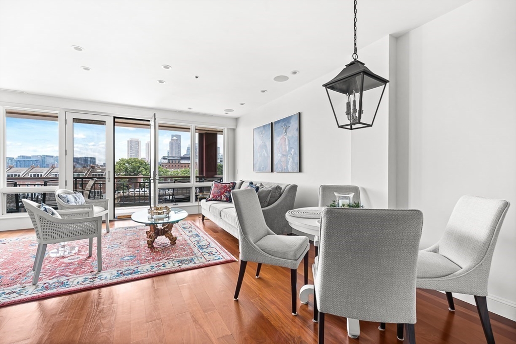 40 Battery St # 309