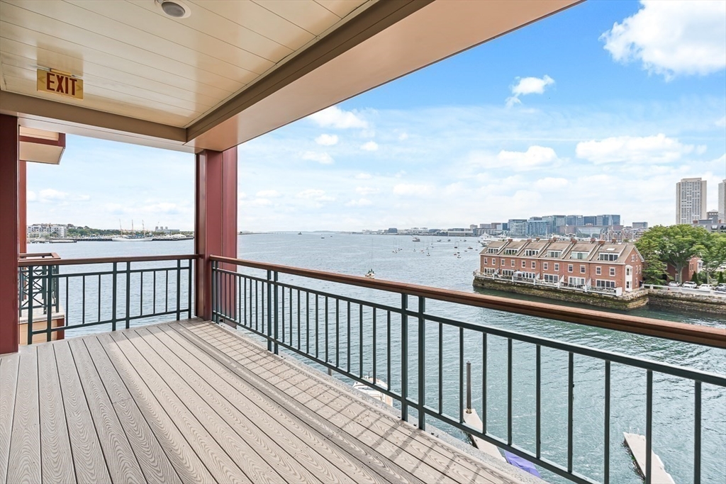 40 Battery St # 309
