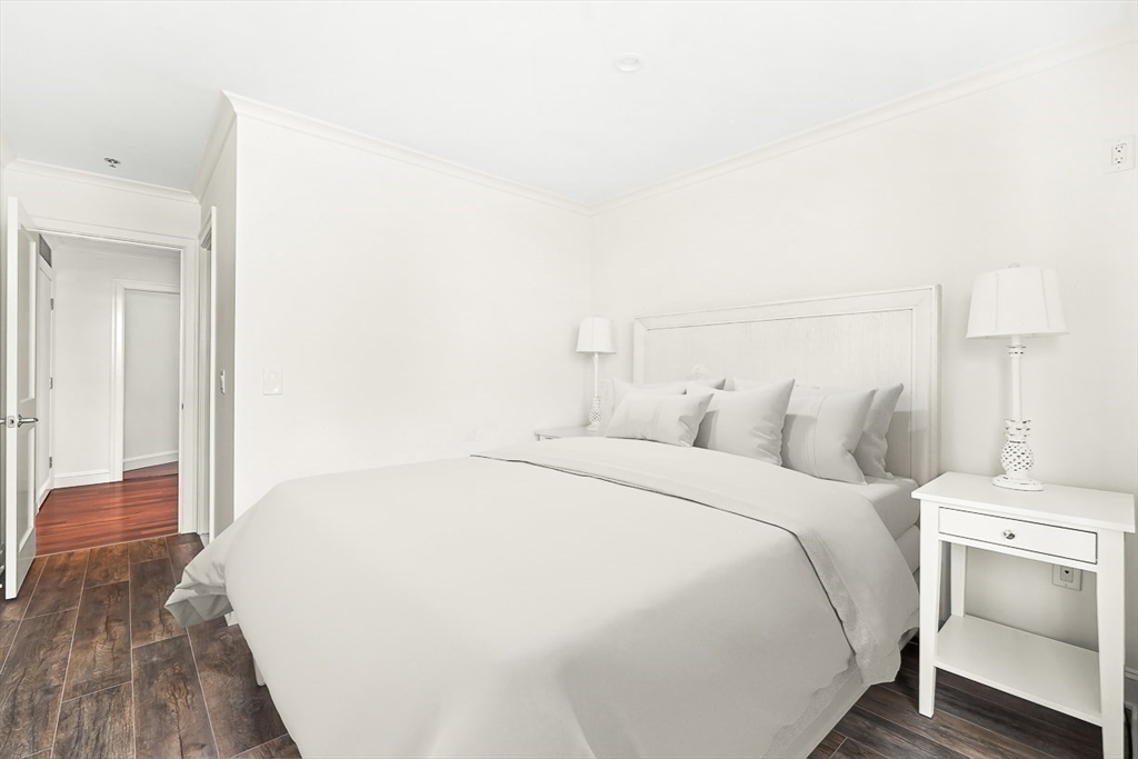 40 Battery St # 309
