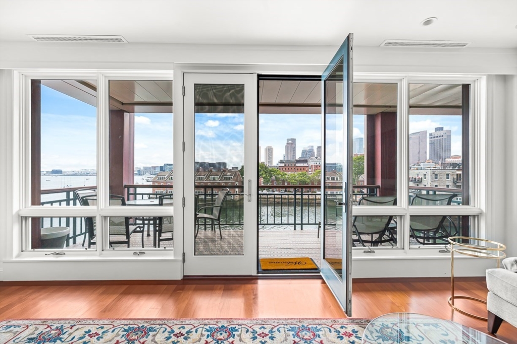 40 Battery St # 309