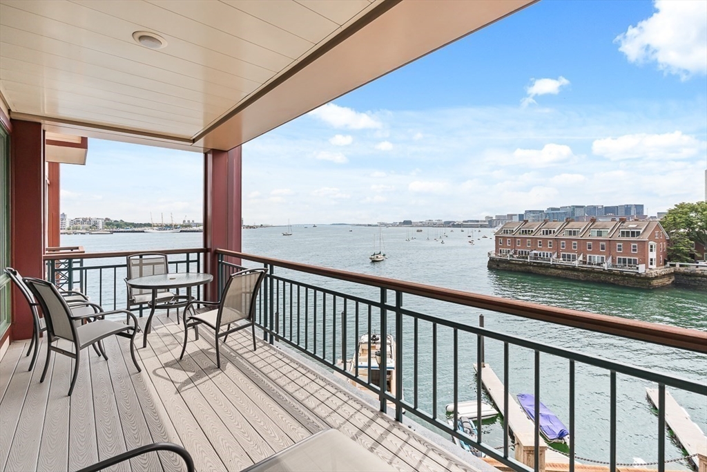 40 Battery St # 309