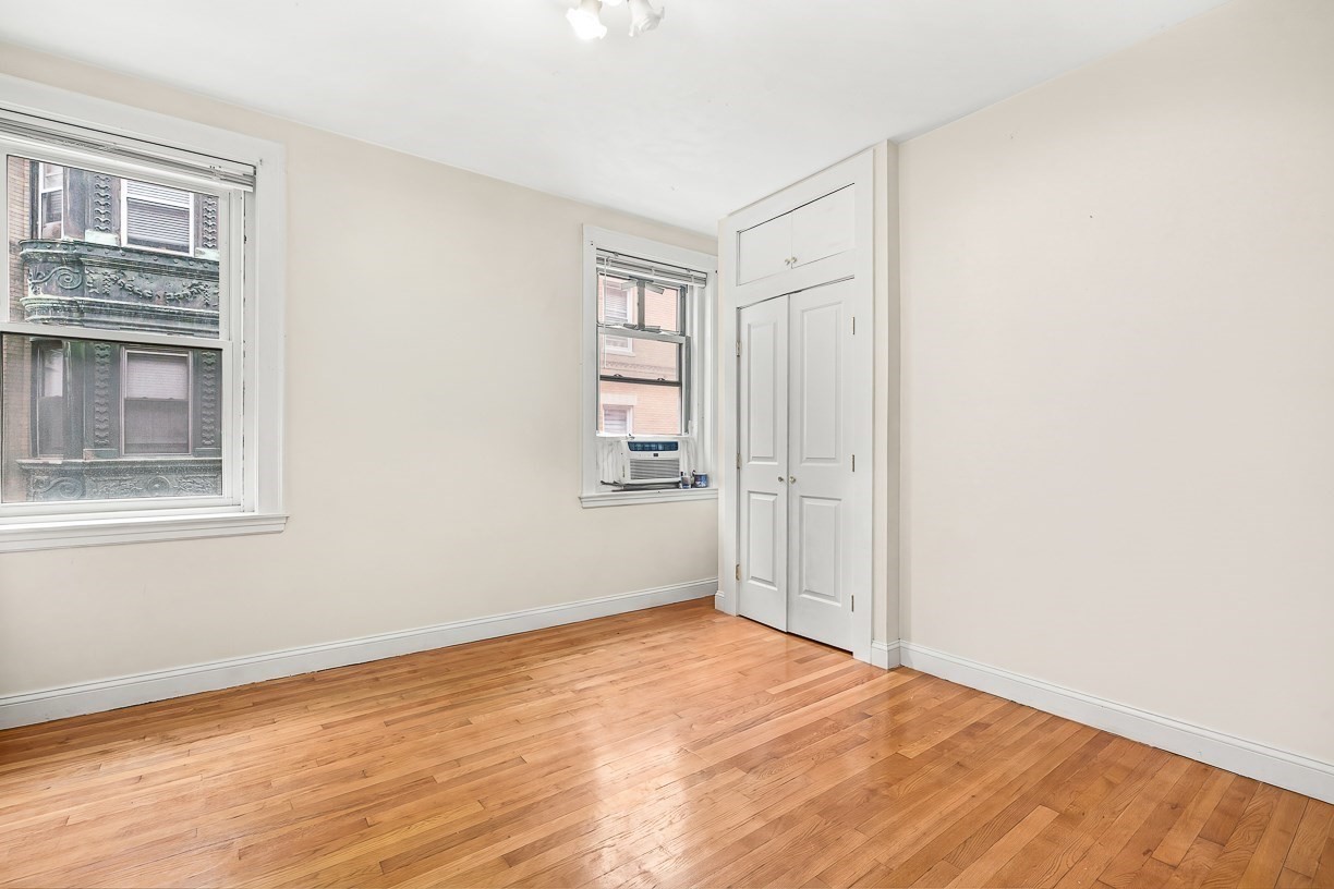94 Prince Street. # 1 Unit: #1