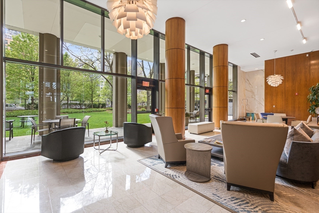 85 East India Row # 10H