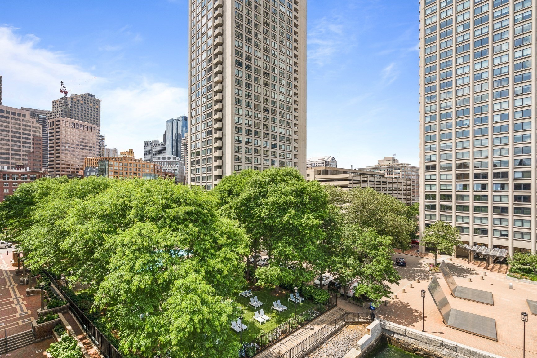 85 East India Row # 10H