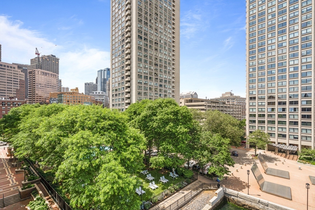 85 East India Row # 10H