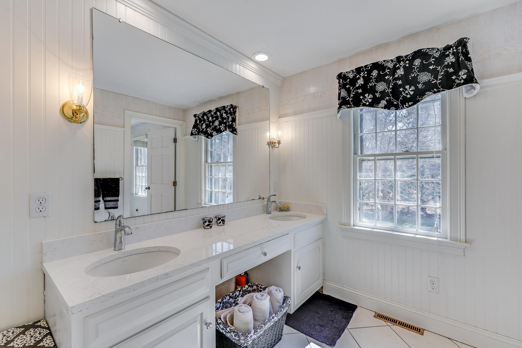 38 Boulder Brook Road