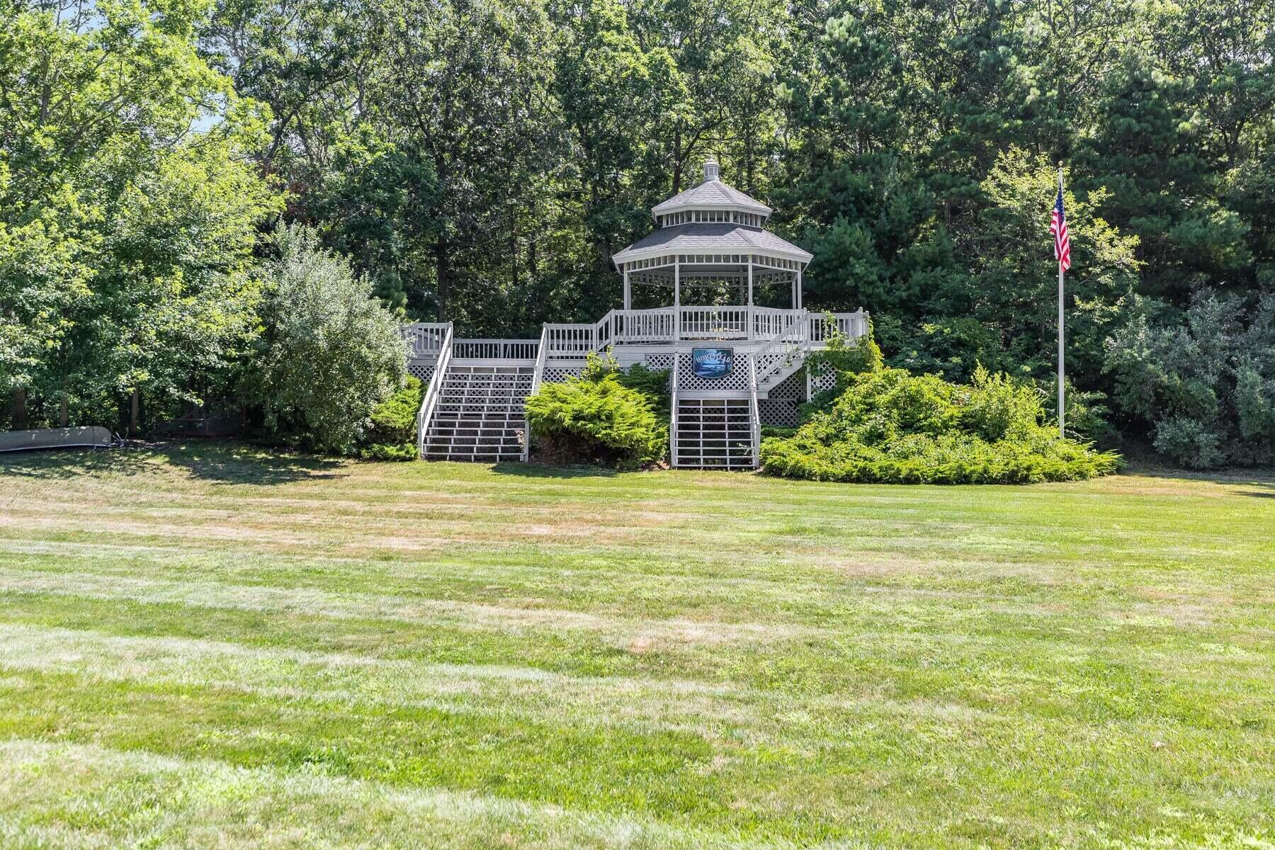 210 Olde Homestead Drive